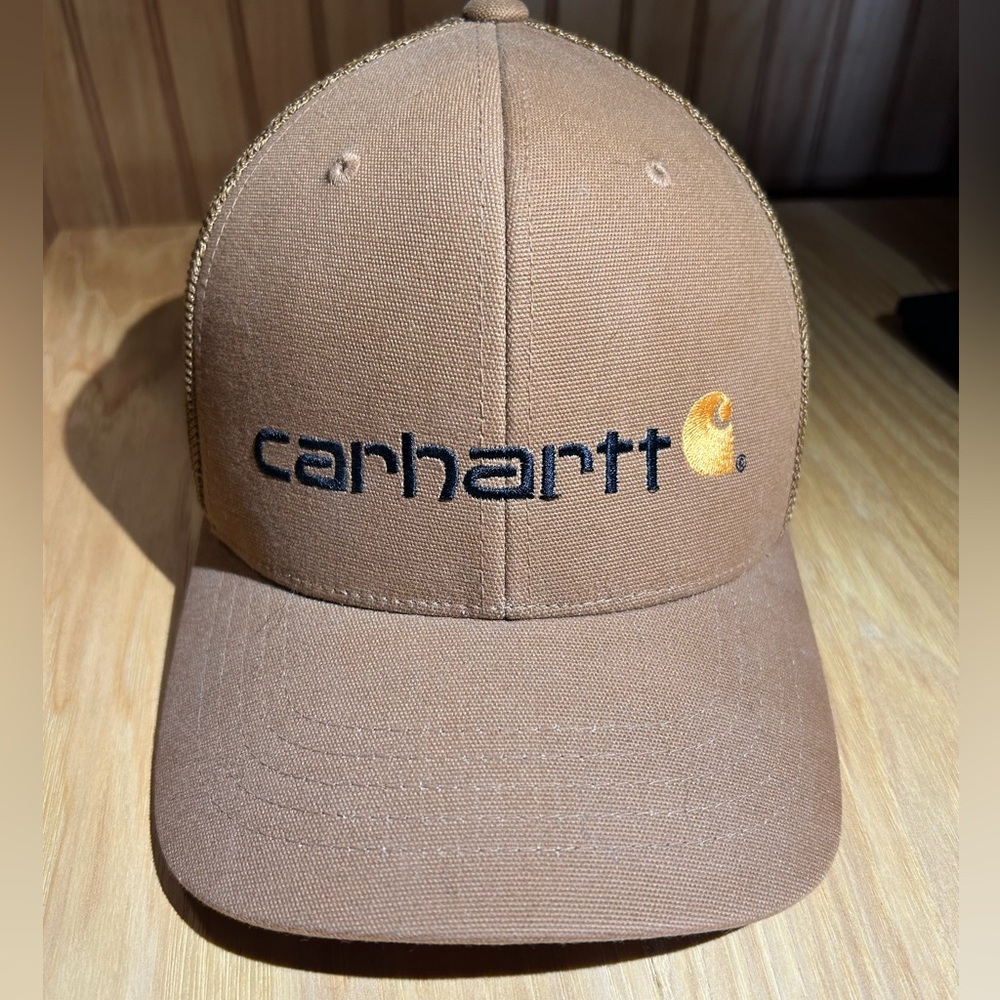 Carhartt hat